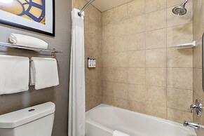 Holiday Inn Express Hotel & Suites Barstow-Outlet Center by IHG