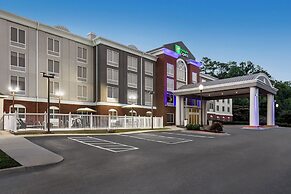 Holiday Inn Express Hotel & Suites Birmingham-Irondale(East), an IHG H