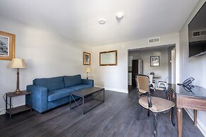 French Quarter Suites Hotel