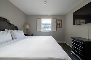 French Quarter Suites Hotel