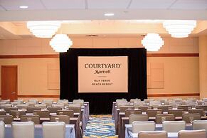 Courtyard by Marriott Isla Verde Beach Resort