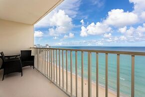 Courtyard by Marriott Isla Verde Beach Resort