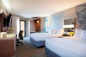 Courtyard by Marriott Isla Verde Beach Resort