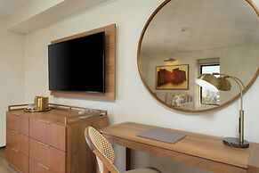 Courtyard by Marriott Isla Verde Beach Resort