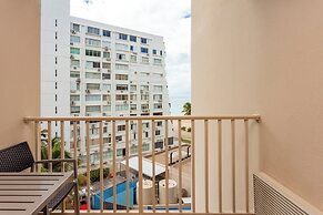 Courtyard by Marriott Isla Verde Beach Resort