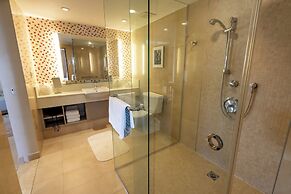 Courtyard by Marriott Isla Verde Beach Resort