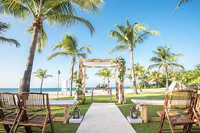 Courtyard by Marriott Isla Verde Beach Resort