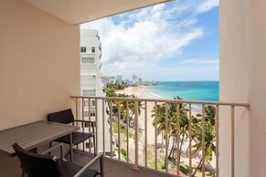 Courtyard by Marriott Isla Verde Beach Resort