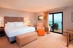 Courtyard by Marriott Isla Verde Beach Resort
