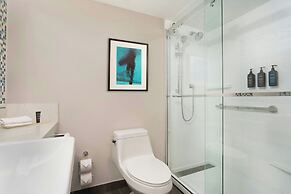 Courtyard by Marriott Isla Verde Beach Resort