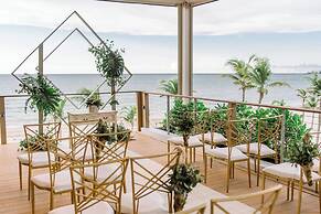 Courtyard by Marriott Isla Verde Beach Resort