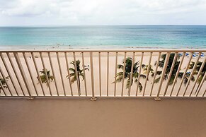 Courtyard by Marriott Isla Verde Beach Resort