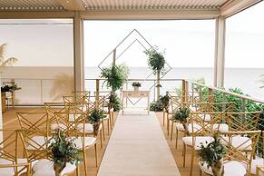 Courtyard by Marriott Isla Verde Beach Resort