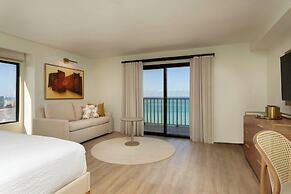Courtyard by Marriott Isla Verde Beach Resort