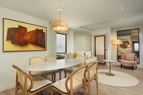 Courtyard by Marriott Isla Verde Beach Resort
