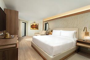 Courtyard by Marriott Isla Verde Beach Resort