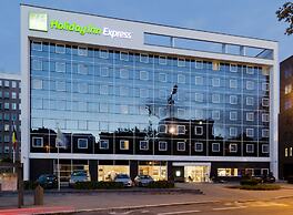 Holiday Inn Express Antwerp City-North by IHG
