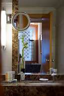 Radisson BLU Martinez Hotel, Beirut