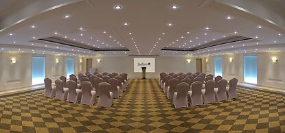 Radisson BLU Martinez Hotel, Beirut