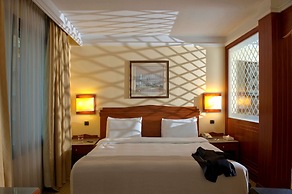 Radisson BLU Martinez Hotel, Beirut