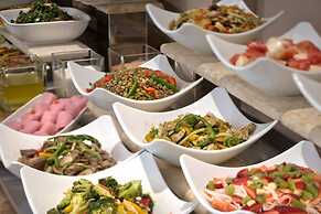 Radisson BLU Martinez Hotel, Beirut