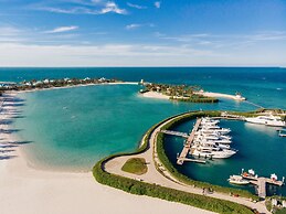 The Ritz-Carlton, Bahrain