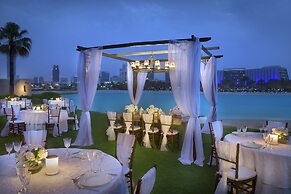 The Ritz-Carlton, Bahrain