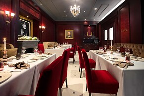 The Ritz-Carlton, Bahrain