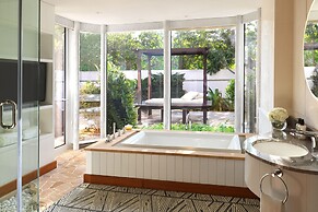 The Ritz-Carlton, Bahrain