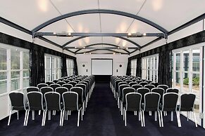 The Glasshouse, Autograph Collection