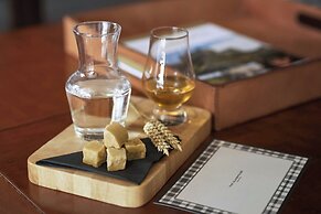 The Glasshouse, Autograph Collection