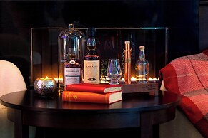 The Glasshouse, Autograph Collection