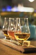 The Glasshouse, Autograph Collection