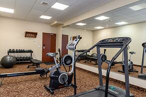 Super 8 by Wyndham Cochrane