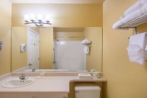 Super 8 by Wyndham Cochrane