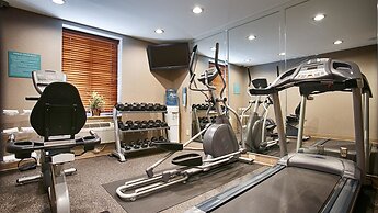 Best Western JFK Airport Hotel