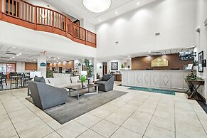 Wingate by Wyndham - Edmonton West