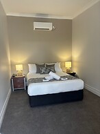 Silver Haven Motor Inn