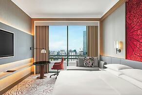 Sheraton Saigon Grand Opera Hotel
