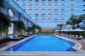 Sheraton Saigon Grand Opera Hotel