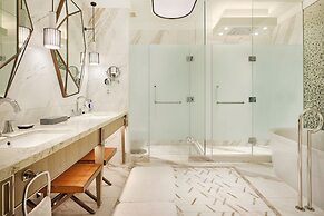 Sheraton Saigon Grand Opera Hotel