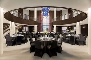 Sheraton Saigon Grand Opera Hotel