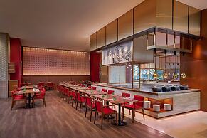 Sheraton Saigon Grand Opera Hotel