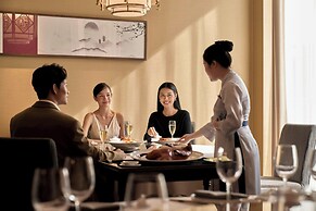 Sheraton Saigon Grand Opera Hotel