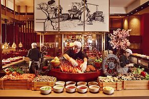 Sheraton Saigon Grand Opera Hotel