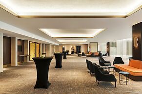 Sheraton Saigon Grand Opera Hotel