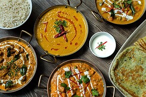 Sheraton Saigon Grand Opera Hotel