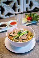 Sheraton Saigon Grand Opera Hotel