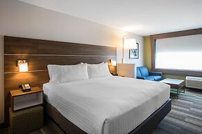 Holiday Inn Express & Suites Ludington, an IHG Hotel