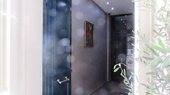 Residence Hoteliere Champ de Mars